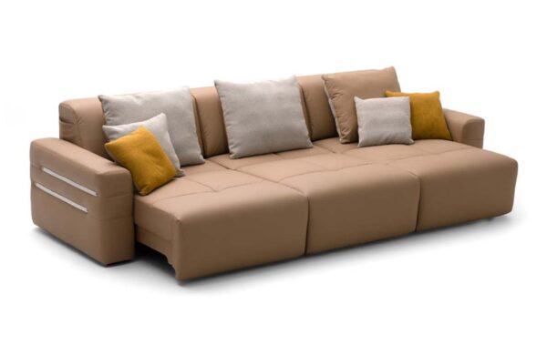 CHA137 3 Seater Boss Sofa