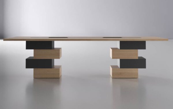 Xilo Confernce Table