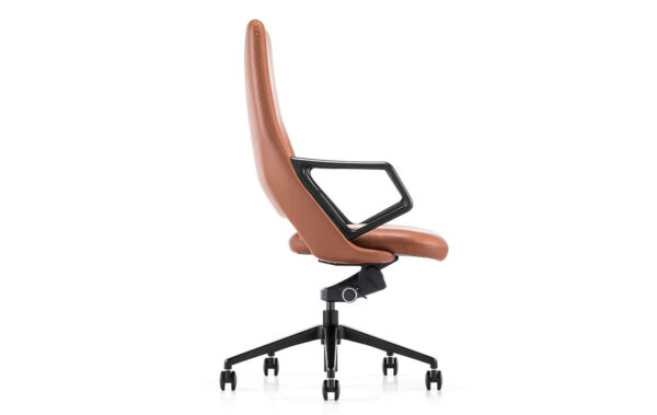 TVR 048 Executive Chair