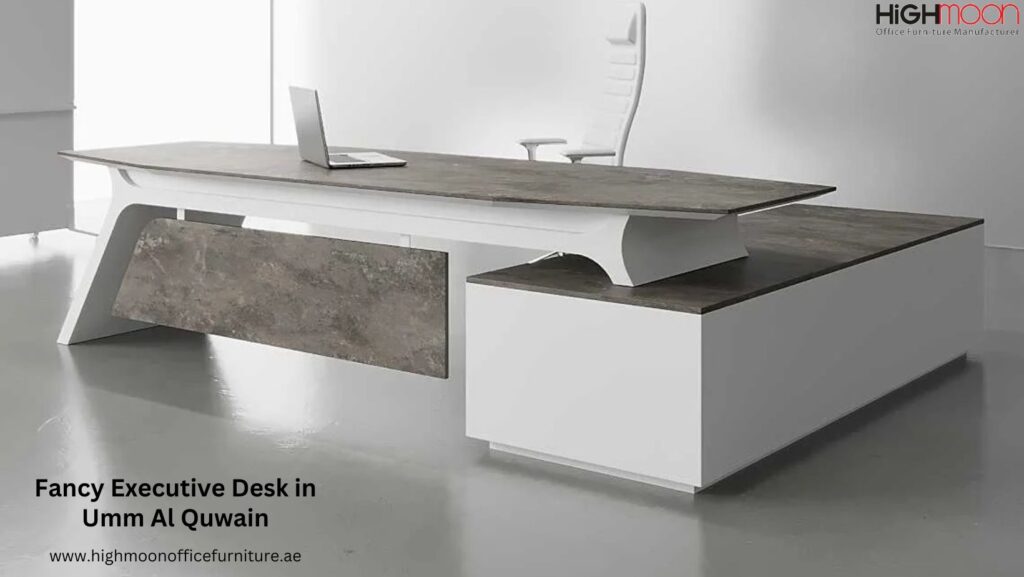 Fancy Executive Desk in Umm Al Quwain Elegant Office Desk Umm Al Quwain