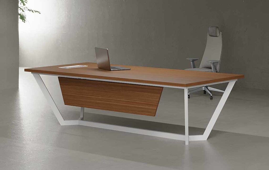 Cost Effective Executive Desks in UAE - Highmoon Office Furniture